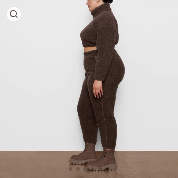 Espresso Teddy Jogger/ Medium Large/NWT - Picture 8 of 10